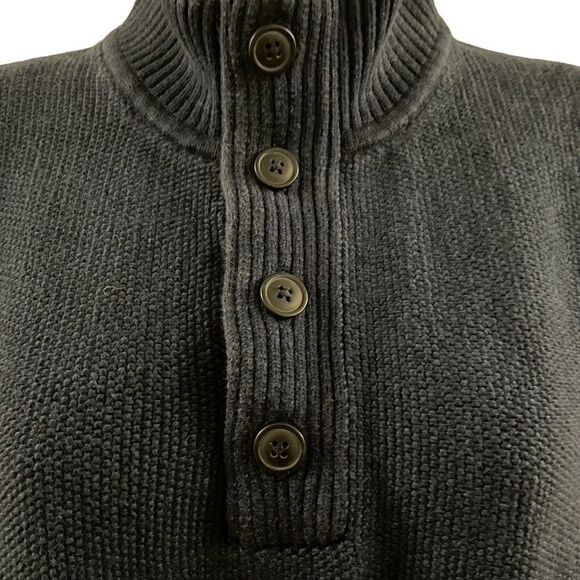 Gap ~ Navy Pullover Sweater ~ 4 Button closure ~ size Large - Picture 3 of 11